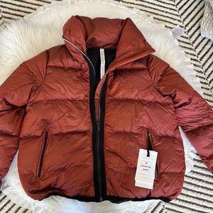 Lululemon cloudscape 700 fill down jacket
